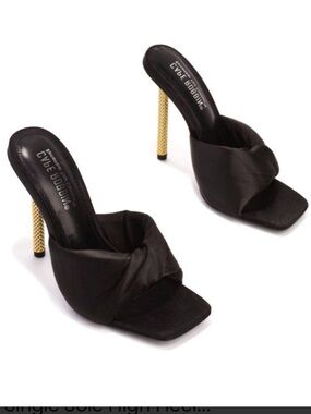 Cape Robbin Women’s Knot Black Satin Sandals W/A Gold Stiletto 4”Heel Sz 6 NWB